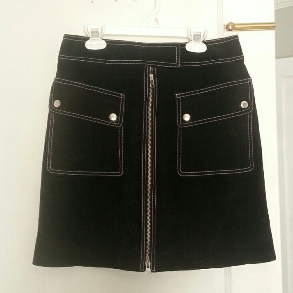 Genuine suede patch pocket 70s style skirt